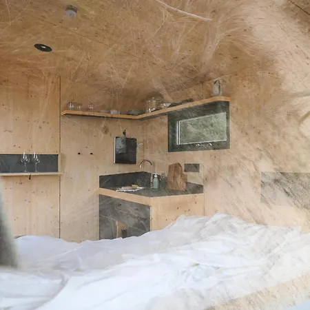 Sleep Space 2 - Tiny Spot Amrum